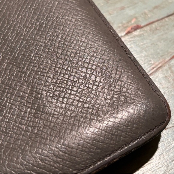 Louis Vuitton Brazza Wallet Gray Leather - Picture 13 of 16